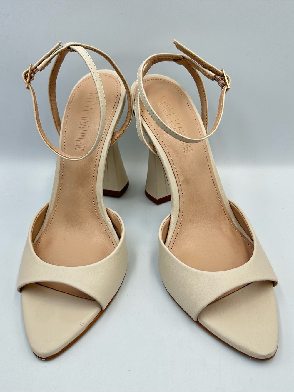 Steve Madden Beki Bone Leather Heel Womens 8M Ankle Strap Pointed Open Toe